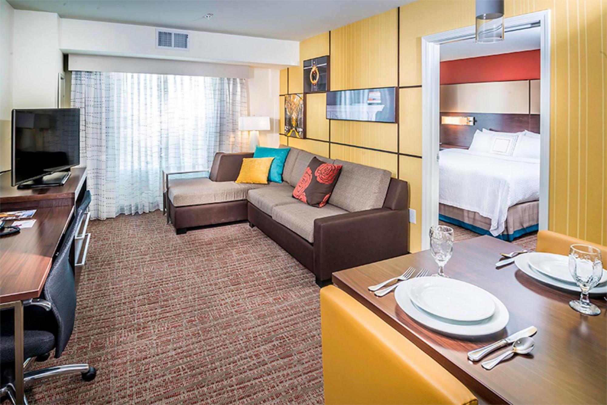 Hotel Medical Center Drive 3*