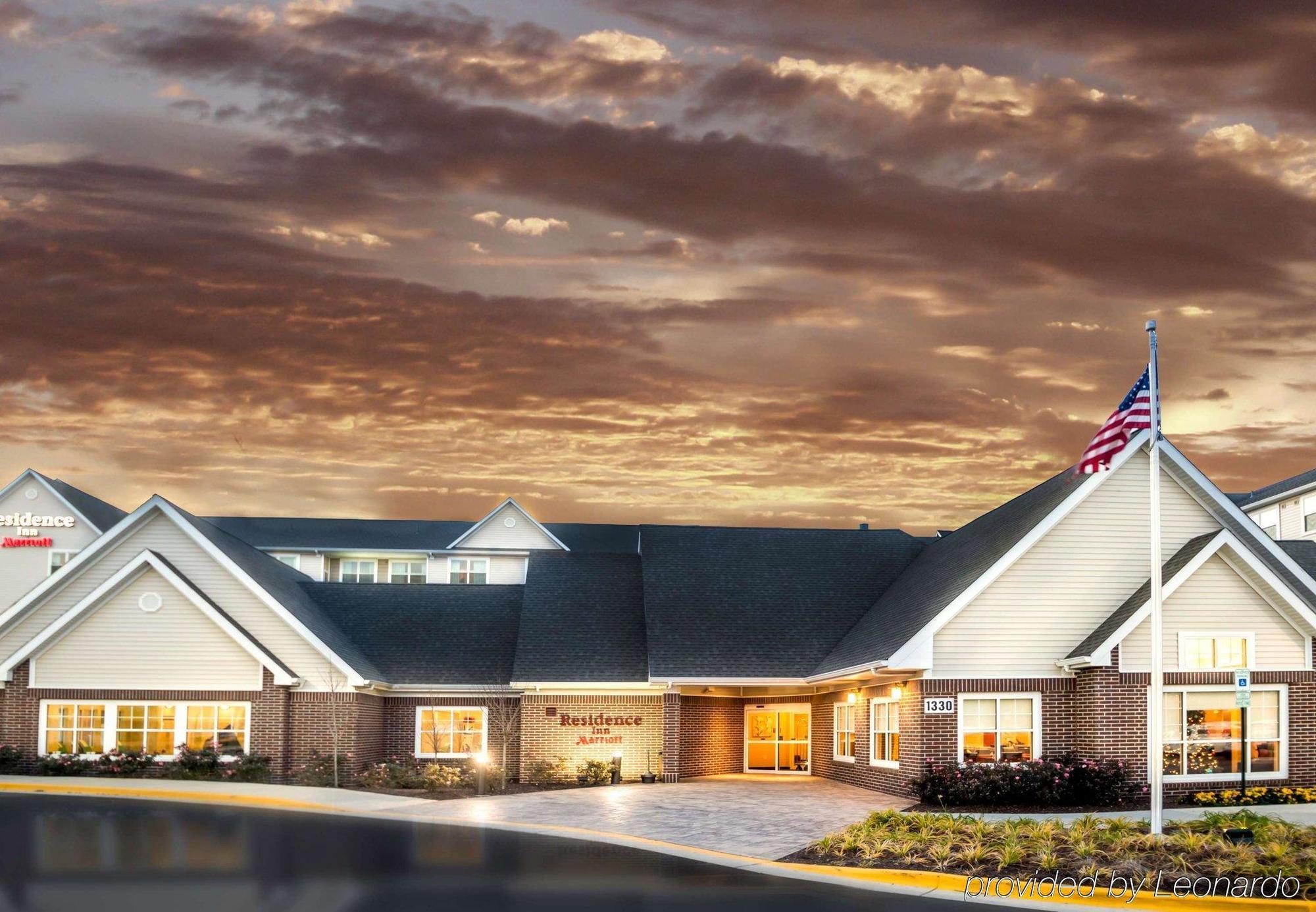 Medical Center Drive 3* Largo