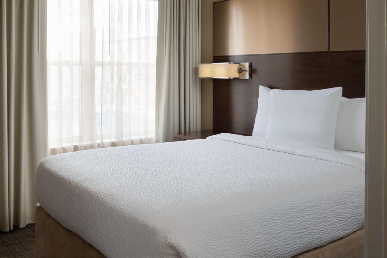 Medical Center Drive Hotel Largo